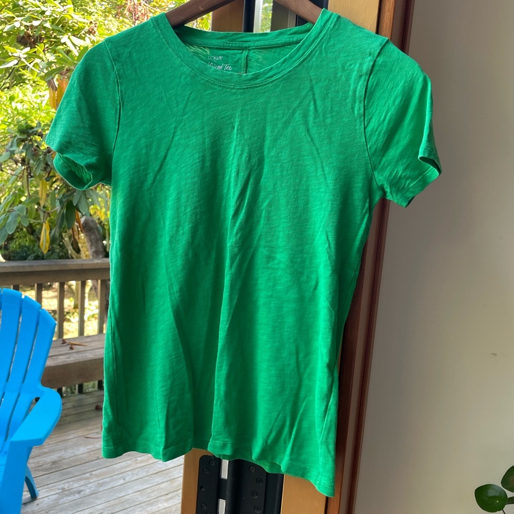 J. Crew Vibrant Green Girlfriend Tee